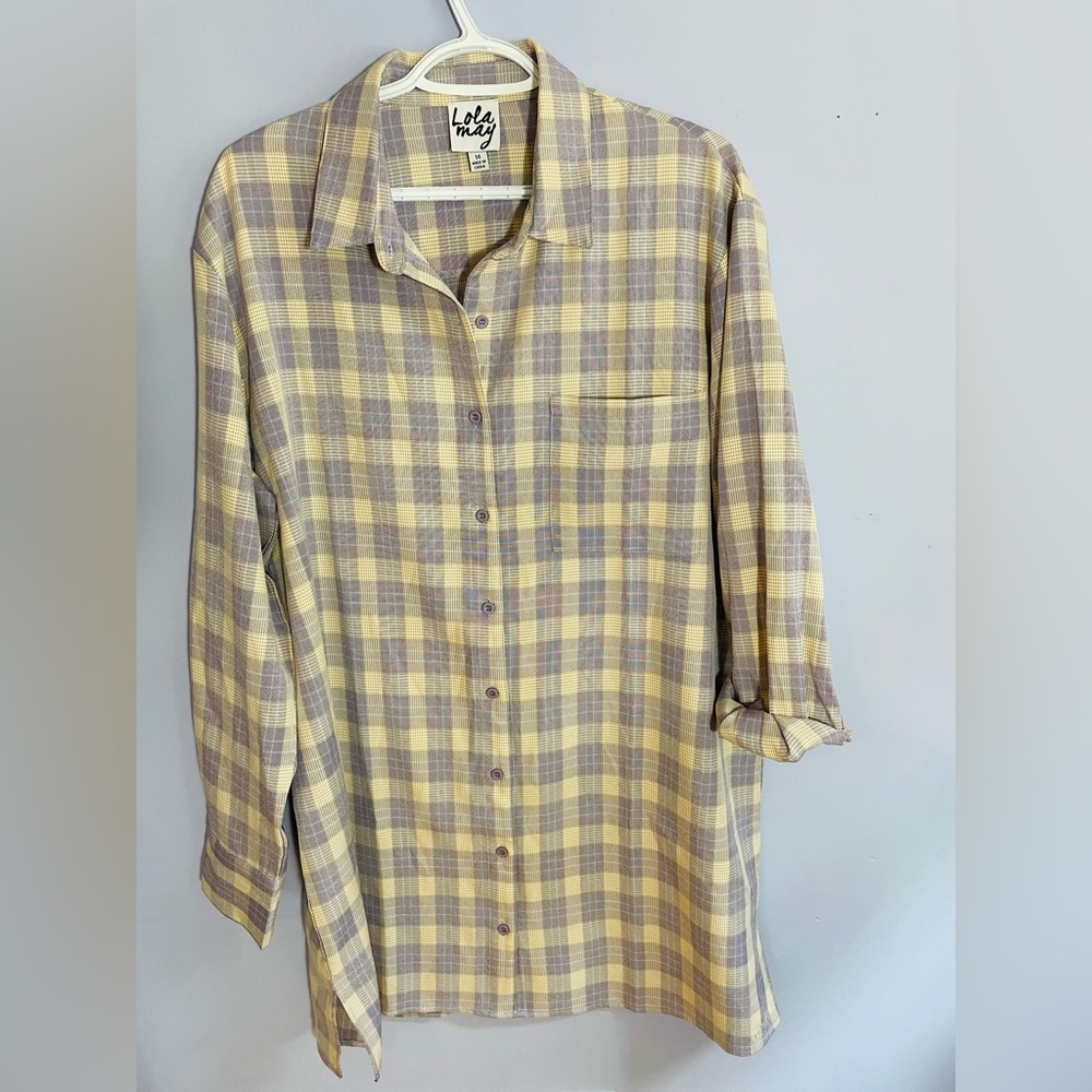 Casual oversized shirt dress in mauve plaid, by Lola May, size 14